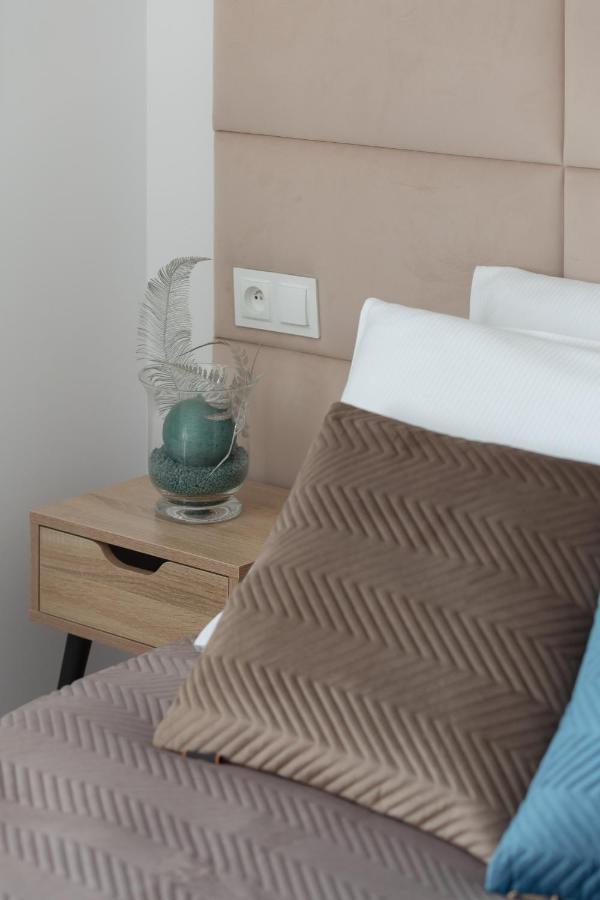 ורשה Nowe Bemowo Apartment By Renters מראה חיצוני תמונה