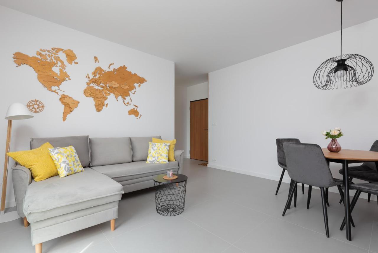 ורשה Nowe Bemowo Apartment By Renters מראה חיצוני תמונה