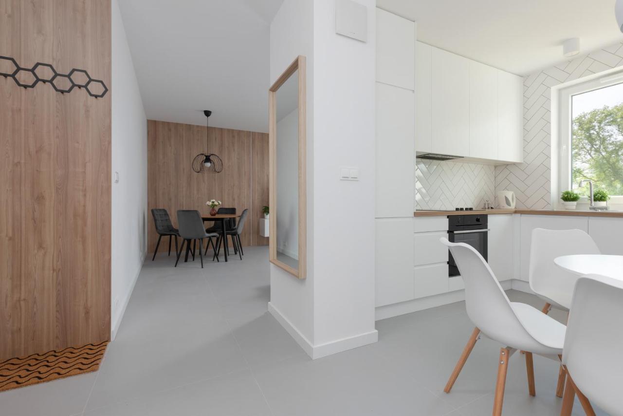 ורשה Nowe Bemowo Apartment By Renters מראה חיצוני תמונה